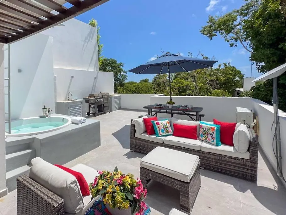 Casa Miel, Gorgeous Home location